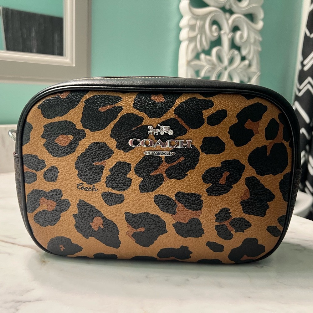 Coach Jamie Camera bag in leopard print/signature canvas